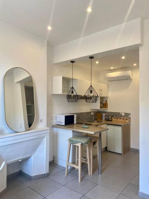 Joli Appartement Tres Proche De La Mer มาร์กเซย ภายนอก รูปภาพ