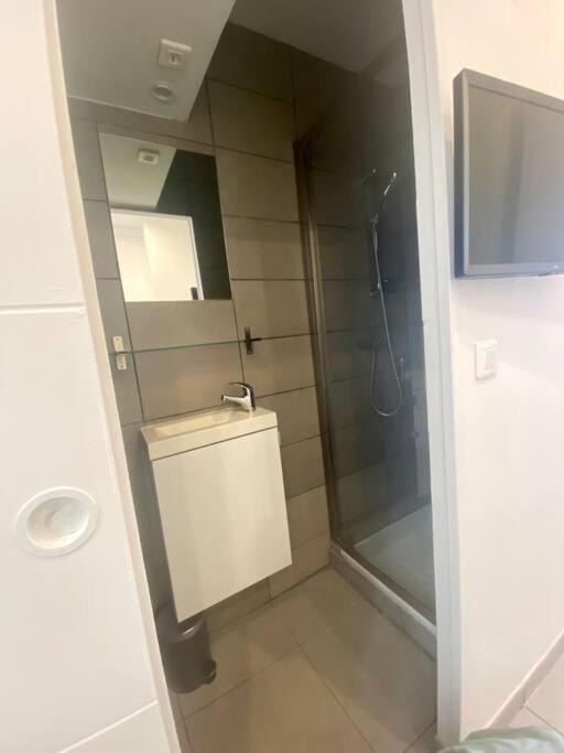 Joli Appartement Tres Proche De La Mer มาร์กเซย ภายนอก รูปภาพ